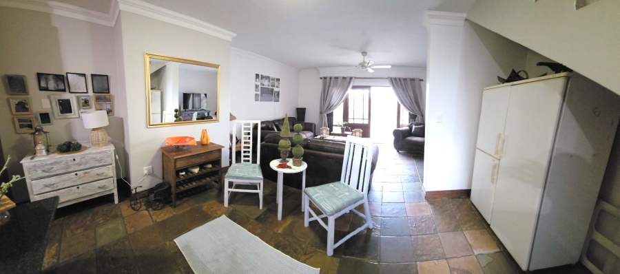 2 Bedroom Property for Sale in Melodie North West